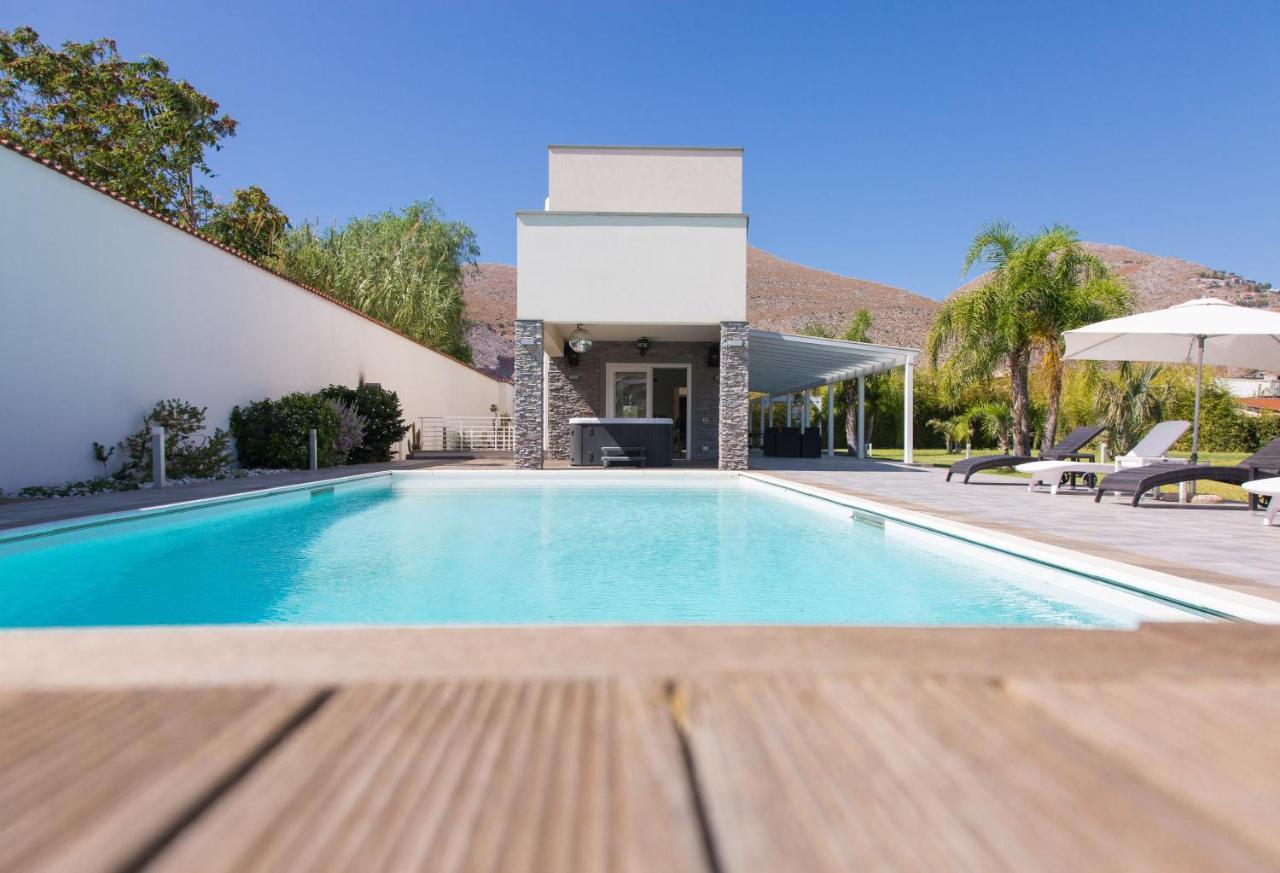 מונדלו Luxury Villa Spa מראה חיצוני תמונה