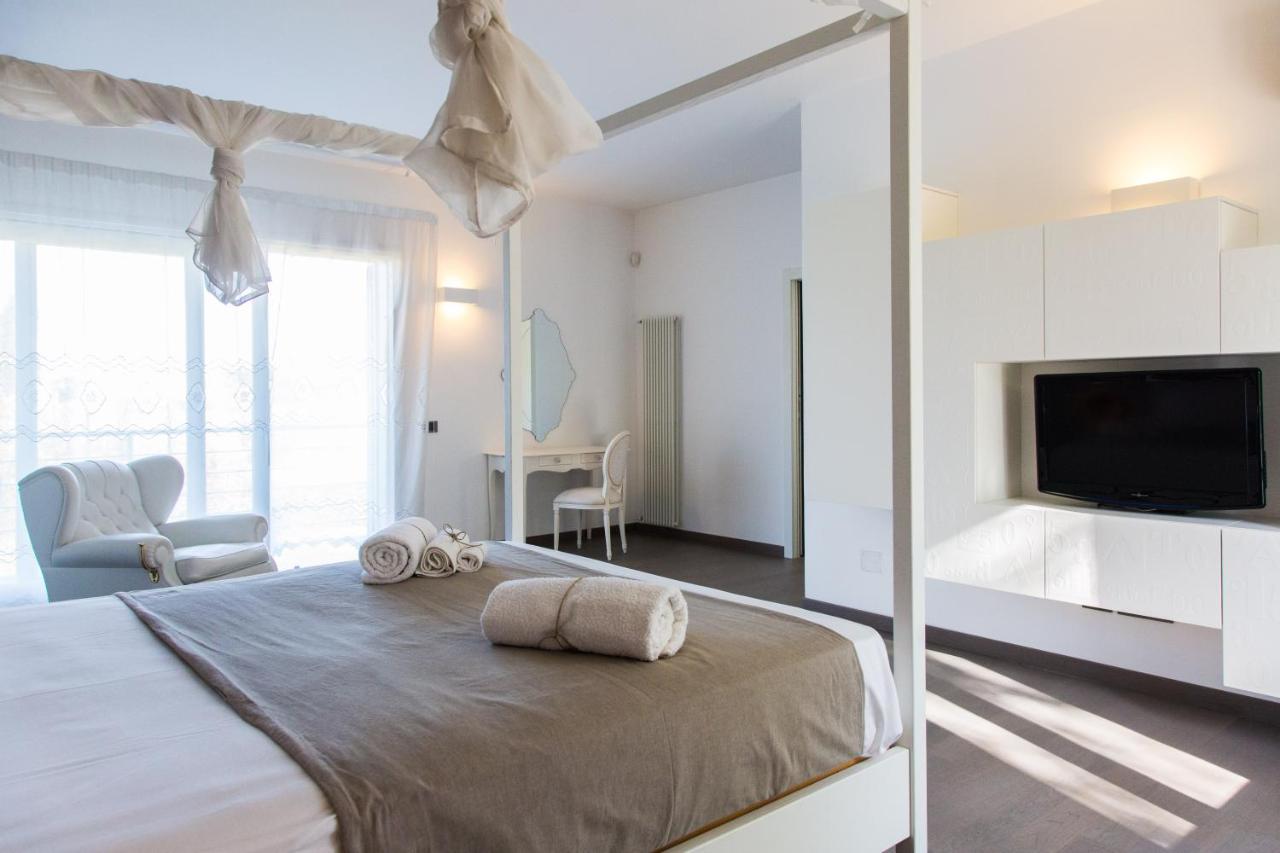 מונדלו Luxury Villa Spa מראה חיצוני תמונה